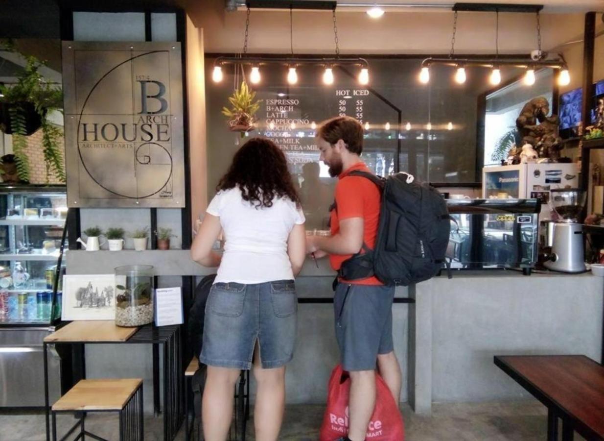 فندق B Arch House شيانغ ماي المظهر الخارجي الصورة